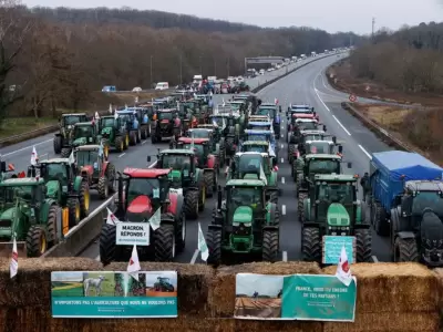 El sector agr�cola franc�s sigue presionando en todos los foros para que el acuerdo no pueda pasar la instancia del Consejo Europeo.