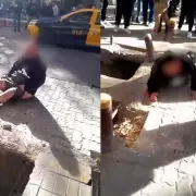 Mir� el momento en que un presunto ladr�n fue linchado en la Galer�a Tonsa