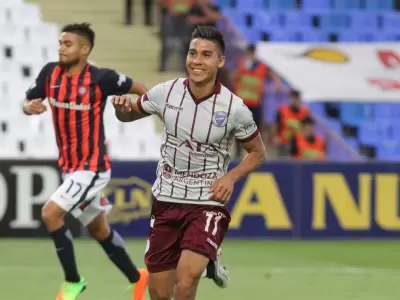 Pol Fern�ndez regresa a la Bodega.