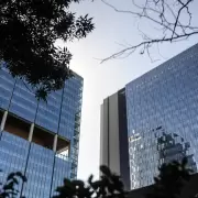 Un edificio silbador enloquece a los vecinos: dónde está y cuál es el problema que tiene