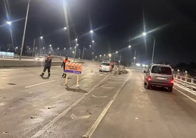 Personal de tr�nsito trabajando en la zona afectada/ Gentileza: Mat�as Pascualetti