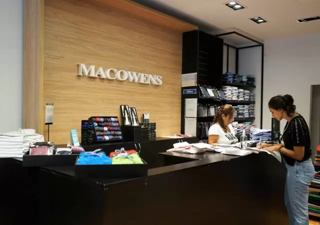 Las marcas de ropa como Zara, Macowens y Equus lanzan agresivas promociones con hasta 70% de descuento y 6 cuotas sin inter�s.