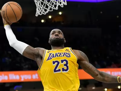 LeBron sigue dando que hablar con 41 a�os.