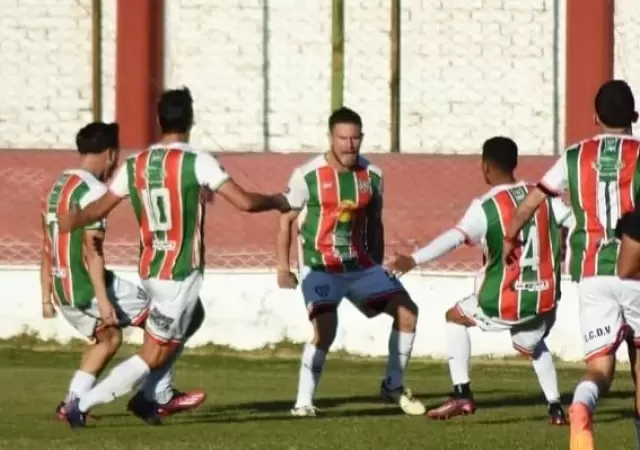 Guaymall�n elimin� a San Mart�n en semifinales.