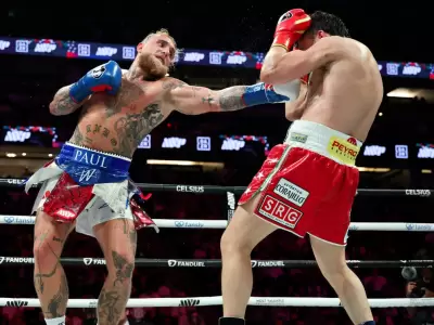 Jake Paul le gan� inobjetablemente a Chavez Jr