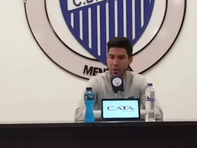 Pol Fern�ndez fue presentado en el predio de Godoy Cruz.