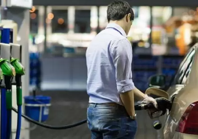 El autodespacho y los beneficios que parecen competir a la hora de elegir el d�a de carga son un aliciente frente al aumento de la nafta y el gasoil.