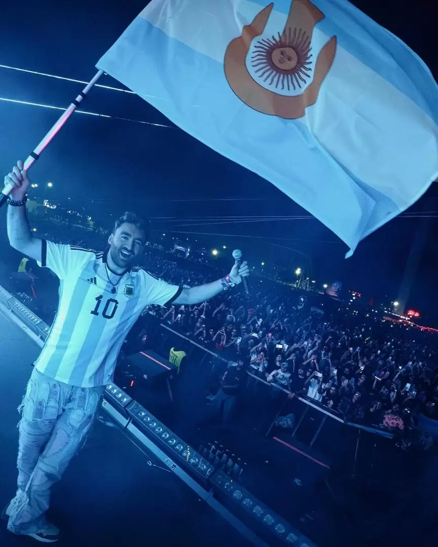El DJ y productor discogr�fico neerland�s, Oliver Heldens estuvo la Ultra Buenos Aires 2025.
