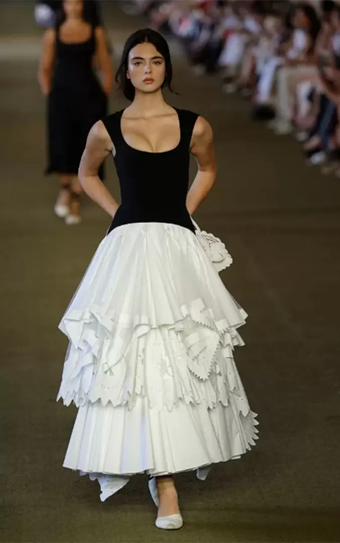 Deva Cassel.