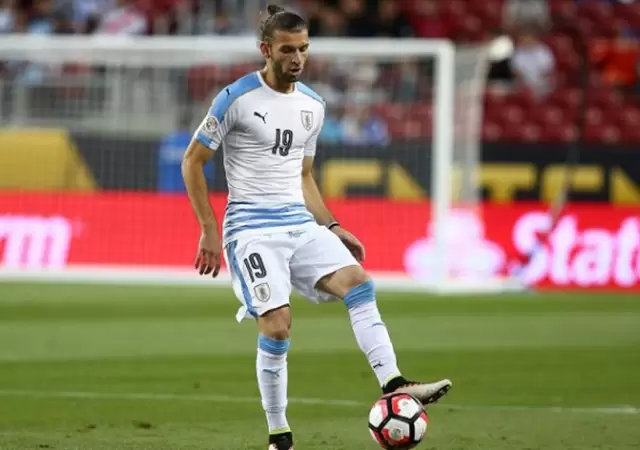 Gast�n Silva, cerca de llegar al Tomba.