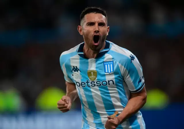Adri�n Maravilla Mart�nez marc� dos goles pero luego se ir�a expulsado