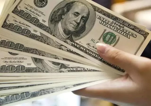El d�lar oficial rompi� r�cord y lleg� a $1.245, con el blue pis�ndole los talones