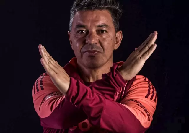 Gallardo limpi� a ocho jugadores.