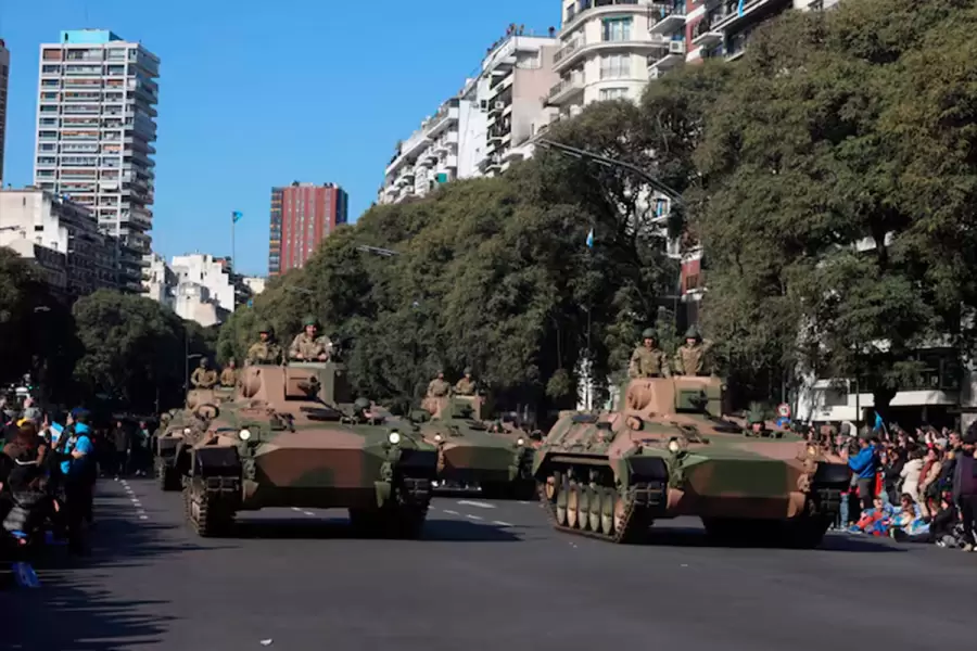 No habr� desfile. �Los motivos? Monetarios.