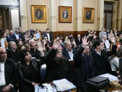 Ayer la oposici�n en el Senado de la Naci�n logr� avanzar con los dict�menes y pedir� sesi�n para la semana pr�xima.