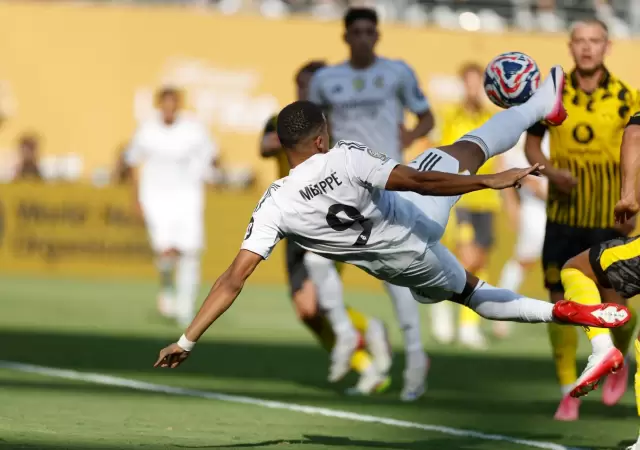 El golazo de Mbapp� para Real Madrid