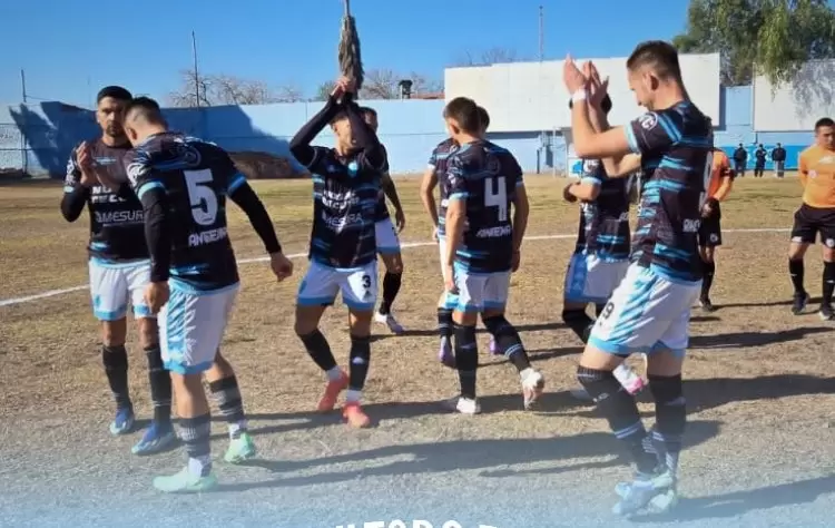 Guti�rrez perdi� ante Atenas de R�o Cuarto.