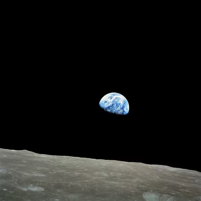 Pantalla De Planeta Azul Y Blanco