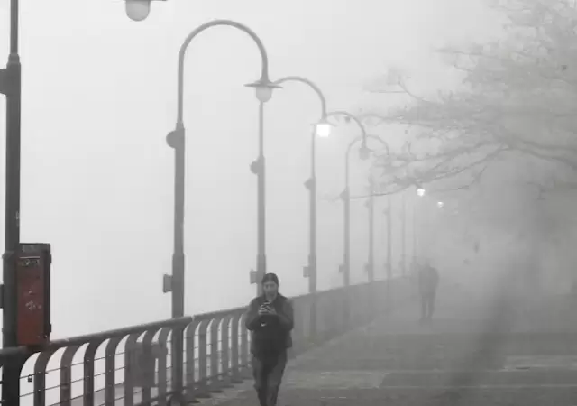 La niebla afecta a buena parte de Buenos Aires, fen�meno que se extender� a la franja central de Argentina incluso hasta el mi�rcoles 9 de julio.