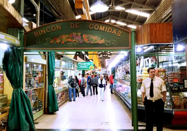 D�cadas de historia. El Mercado Central de Mendoza, en su esplendor.