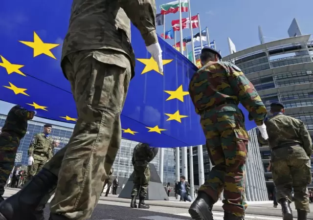 Las metas fiscales se tornan un problema para el bloque europeo si quiere cumplir con los nuevos objetivos en defensa,