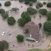 Ya son m�s de 160 los desaparecidos por fat�dicas inundaciones