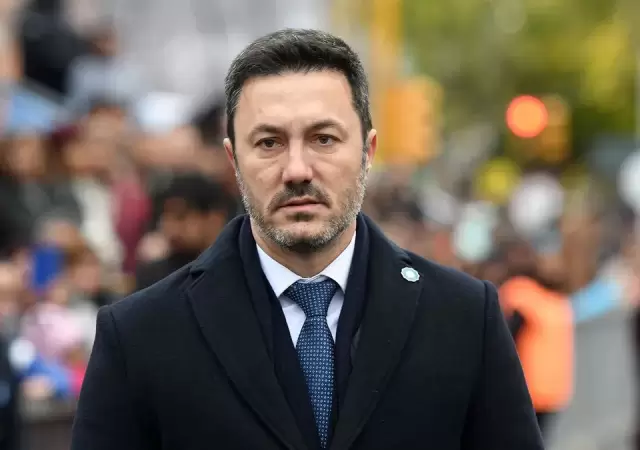 Luis Petri lidera con un 51.4%, seguido por Julio Cobos con 14.1%.