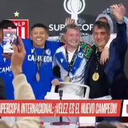 Guillermo Barros Schelotto, empapado luego de salir campe�n: su cara lo dijo todo