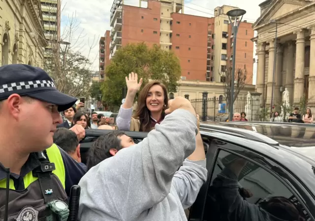 Villarruel lleg� a Tucum�n y... �dej� un palito para Milei?