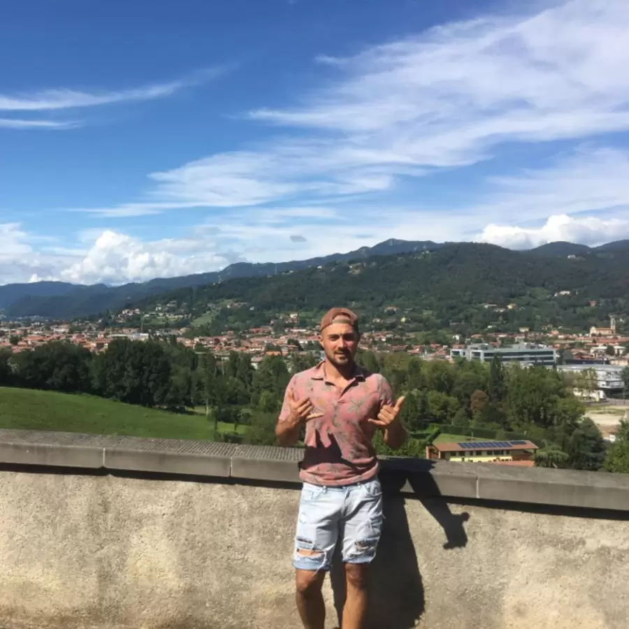 Andrea Russo, el hombre de 35 años que se habría arrobado dentro de la turbina.