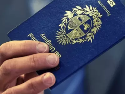 Pasaporte de Uruguay.