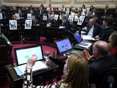 El Senado consigui� aprobar sendos proyectos relacionados con la distribuci�n de fondos entre las provincias.