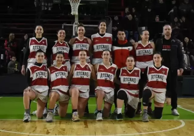 El elenco de Caba�ez cort� las redes en la Federaci�n de Box.