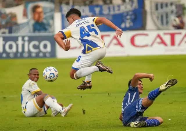 Rosario Central recibe al Tomba con la vuelta de Di Mar�a.