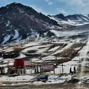 Vacaciones de invierno en Mendoza: buen tiempo y algunas exigencias en los pasos a Chile