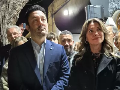 Luis Petri y Griselda Petri en la inauguraci�n de la sede de mendocinos por el futuro en San Martin/ Fuente: Instagram