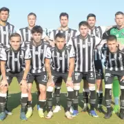 Gimnasia de Mendoza ganó en Zárate y no le pierde pisada al puntero