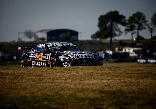 EL mendocino Juli�n Santero volvi� a la cima del campeonato/