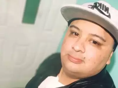 Carlos era el baterista de la banda