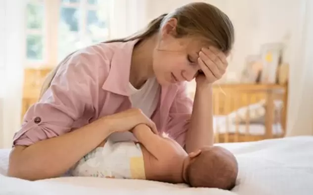 En el baby blues tambi�n influyen las relaciones personales, la presi�n social y los mandatos idealizados sobre la maternidad.