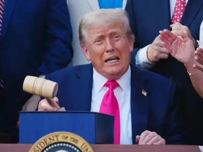 Trump festej� su tercer acuerdo bilateral que le permite corregir la balanza comercial con una naci�n muy poblada.