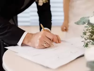Las claves legales del casamiento o la uni�n convivencial en Argentina.