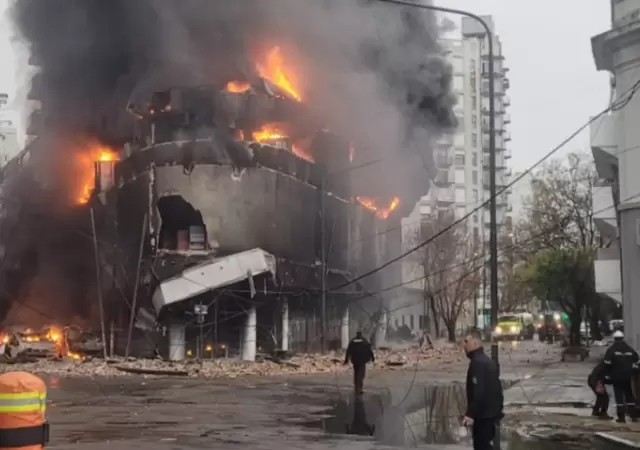 El incendio en La Plata inici� durante la madrugada de hoy mi�rcoles.