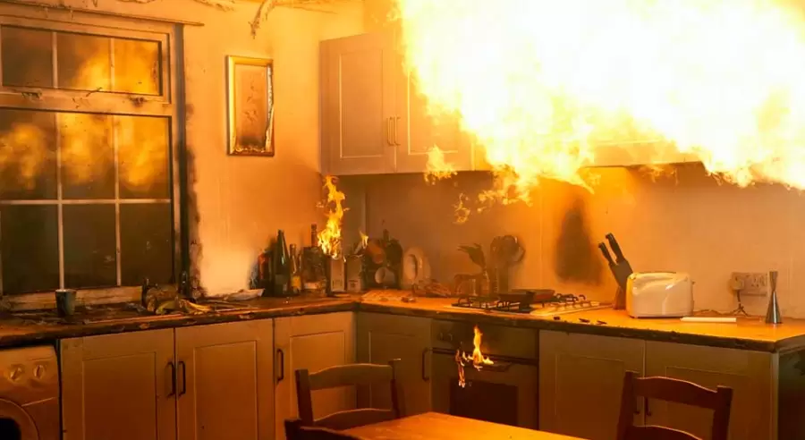 Para evitar incendios en el hogar, aconsejan nunca dejar la cocina sin supervisi�n mientras se prepara la cocina.