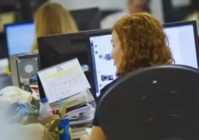 Los empleados estatales de la provincia de Santiago del Estero celebraron el anuncio del bono extraordinario.