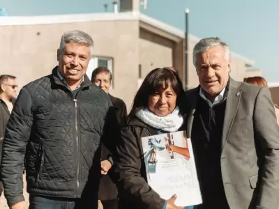El intendente Gustavo Aguilera y el gobernador Alfredo Cornejo.