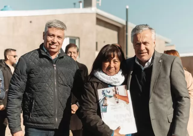 El intendente Gustavo Aguilera y el gobernador Alfredo Cornejo.