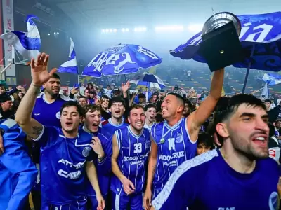 Godoy Cruz va por m�s en el b�squet local.