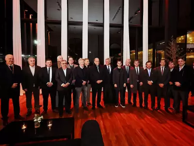 Ocho gobernadores coincidieron con Francos en el c�ctel inaugural de La Rural.