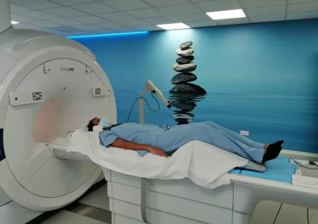 El resonador magn�tico puede ser mortal en el caso de no tomar las debidas precauciones.
